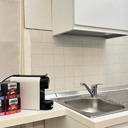 Urban Oasis In Front Of Duomo Di *