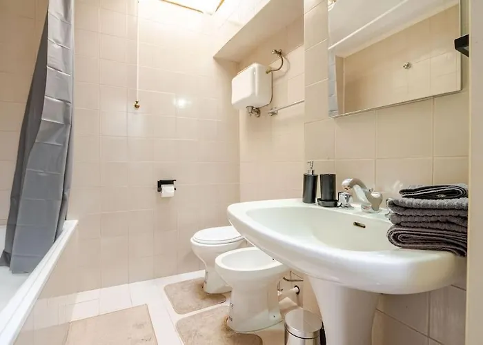 Urban Oasis In Front Of Duomo Di Appartement *